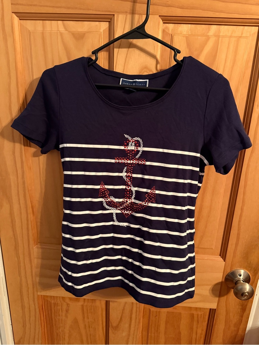 Like New, Women’s Size Petite Small Patriotic T-Shirt With Gem Stones